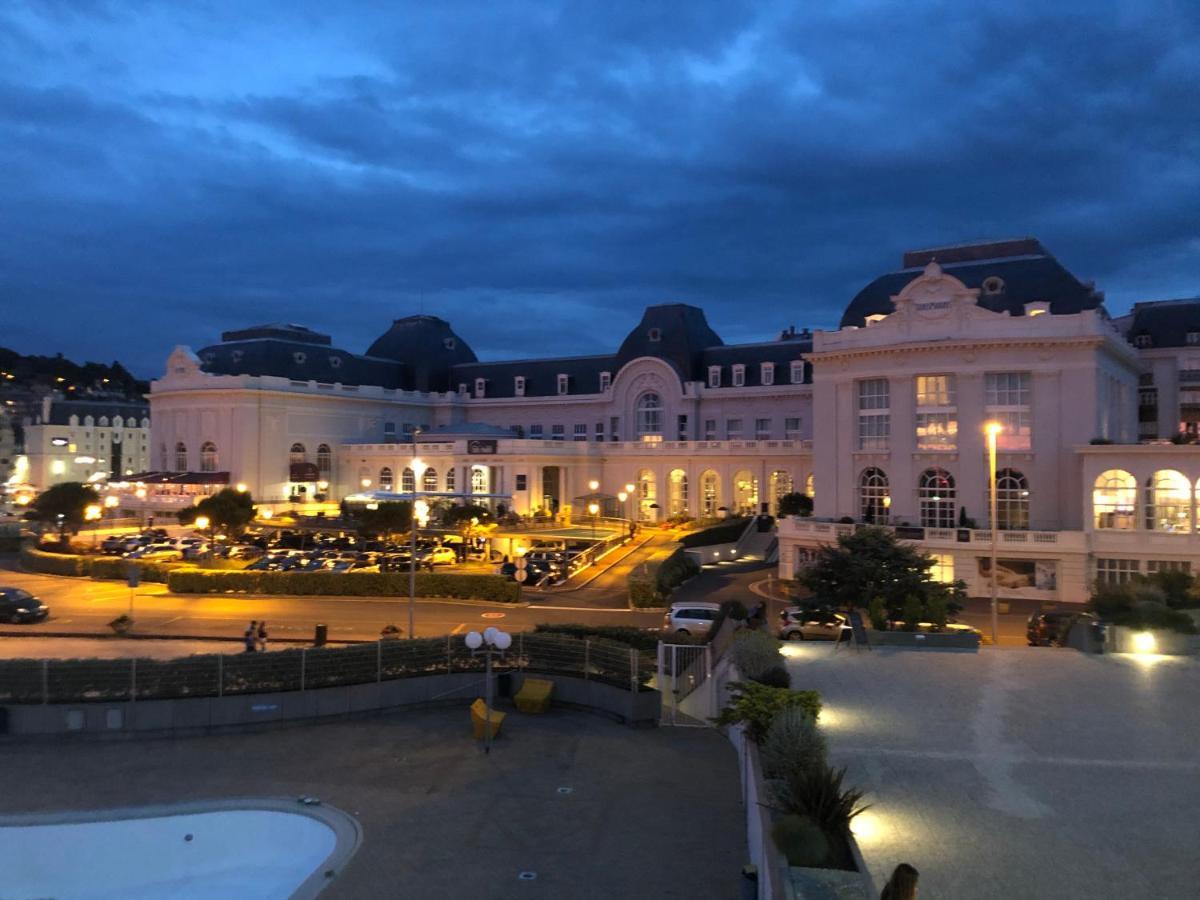 Son Des Mouettes Plage Trouville-sur-Mer Exterior photo